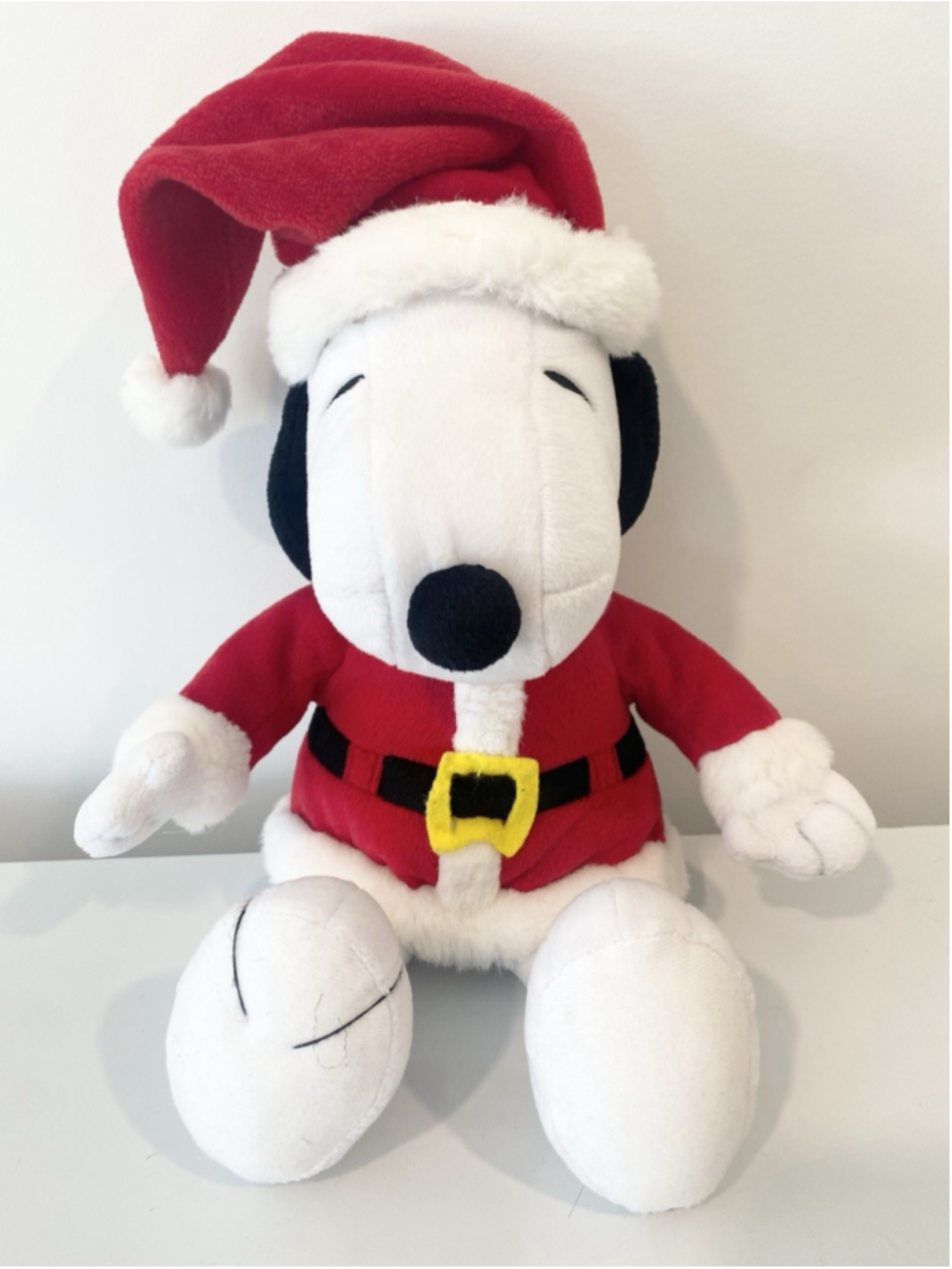 Hallmark Peanuts Snoopy Santa Claus Christmas Plush 18” Large Stuffed Animal
